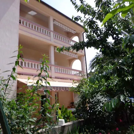 Apartamento In - Insel Rab 30445