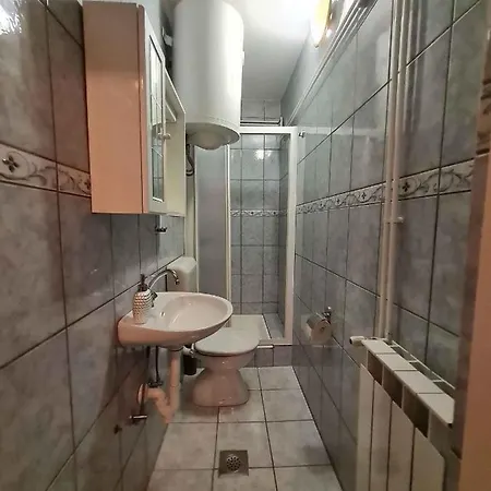 In - Insel Rab 30445 شقة Mundanije